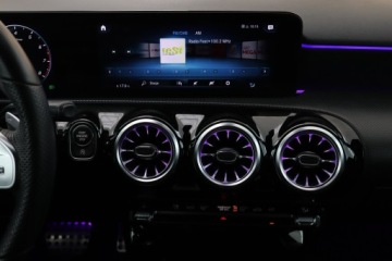 Mercedes Klasa A W177/V177 Hatchback 1.3 200 163KM 2022 Mercedes A A 200, Salon Polska, Serwis ASO, zdjęcie 12