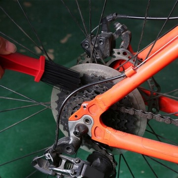 Надежная очистка велосипедных цепей