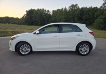 Kia Rio IV Hatchback 5d 1.2 DOHC 84KM 2017 Kia Rio Kia Rio 1.2 Edition 7 1.2 Benzyna 84KM, zdjęcie 9