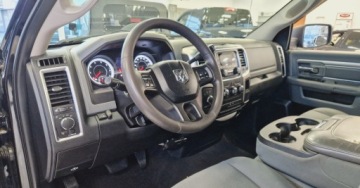 Dodge Ram IV 5.7 V8 390KM 2013 Dodge RAM 5.7 Hemi V8 390km LPG 4x4 Nowe opony 5.7 BenzynaLPG 390KM, zdjęcie 14