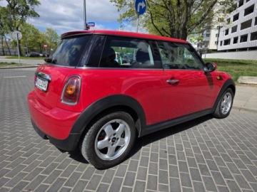 Mini One II Hatchback 1.4 75KM 2009 MINI One 1.4 75KM Serwisowany w ASO do 2019 Manual 1 Właściciel od 5 lat, zdjęcie 17