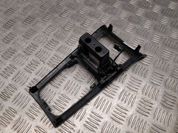 PORSCHE CAYENNE (92A) 2014 STŘED RÁMEČEK TYČE PÁKY ŘAZENÍ