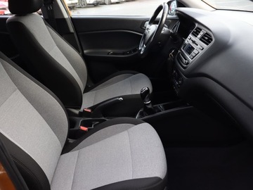 Hyundai i20 II Active 1.4 100KM 2016 Hyundai i20 1.4, Klima, Tempomat, Parktronic, zdjęcie 8
