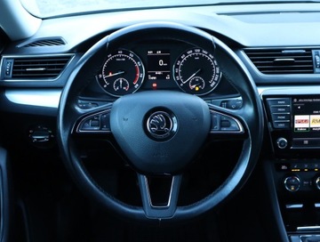 Skoda Superb III Liftback 1.8 TSI 180KM 2017 Skoda Superb 1.8 TSI, Salon Polska, Serwis ASO, zdjęcie 20