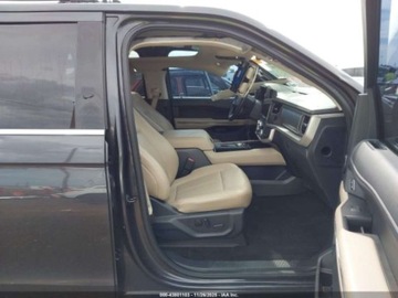 Ford Expedition III 2022 Ford Expedition XLT 2022 3.5L 3.5 Benzyna 380KM, zdjęcie 9