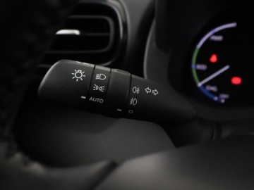 Toyota 2023 Toyota Yaris Cross HEV automat kamera LED, zdjęcie 32