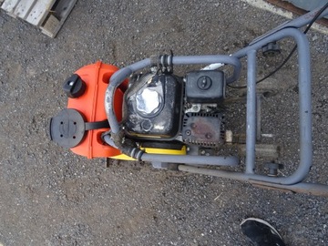 HUSQVARNA ATLAS COPCO LF75 COMPACTION 89 кг 4,1 кВт