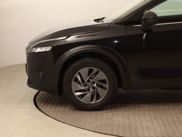 Nissan Qashqai III Crossover 1.3 DIG-T MHEV 158KM 2023 Nissan Qashqai 1.3 DIG-T MHEV, Salon Polska, zdjęcie 13