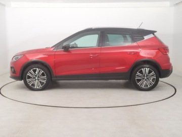 Seat Arona Crossover 1.0 EcoTSI 115KM 2017 Seat Arona 1.0 TSI, Salon Polska, Serwis ASO, zdjęcie 2