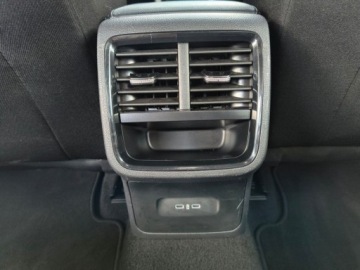 Skoda Octavia IV Kombi 2.0 TDI 150KM 2023 Skoda Octavia serwis ASO 2.0TDI 150KM bezwypadkow pakiety SmartLink led na, zdjęcie 35