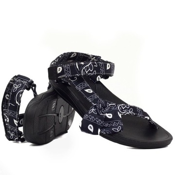 СПОРТИВНЫЕ САНДАЛИИ ЖЕНСКИЕ НА ЛИПУЧКЕ