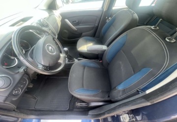 Dacia Logan II MCV Tce 90KM 2015 Dacia Logan Dacia Logan II 0,9 TCE Laureat bezwypadkowa Benzyna 90KM, zdjęcie 9