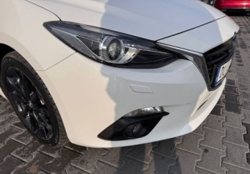 Mazda 3 III Hatchback Facelifting 1.5 SKYACTIV-D 105KM 2017 Mazda 3 bezwypadekorg lakierbiala perlaSPORT LINE 1.5 Diesel 105KM, zdjęcie 5