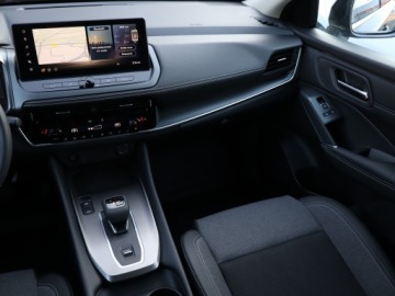 Nissan Qashqai III Crossover Facelifting 1.3 DIG-T MHEV 158KM 2025 Nissan Qashqai 1.3 DIG-T MHEV, 1. Właściciel, zdjęcie 7