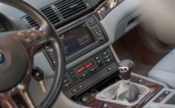 BMW Seria 3 E46 Sedan 2.0 318i 143KM 2003 BMW Seria 3 BMW Seria 3 2.0 Benzyna 143KM, zdjęcie 5