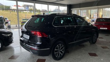 Volkswagen Tiguan II SUV Facelifting 2.0 TDI 150KM 2022 Volkswagen Tiguan Kamera Nawigacja Full LED Elektryczna klapa MOZLIWA ZAMI, zdjęcie 20