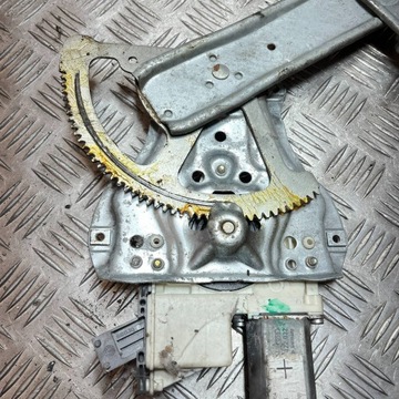 ELELKTRICKÝ ZVEDÁK OKNO DVEŘE PŘEDNÍCH TOYOTA AVENSIS 69810-05050