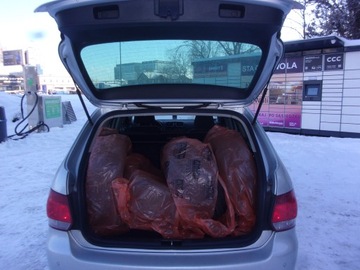 Volkswagen Golf VI Variant 1.6 TDI-CR DPF BlueMotion 105KM 2010 Volkswagen Golf Automat Bluemotion, zdjęcie 10