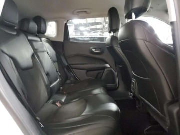 Jeep Compass II 2018 Jeep Compass 2018r., Latitude, 2.4L, od ubezpieczalni 2.4 Benzyna 182KM, zdjęcie 8