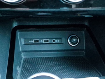 Volkswagen Golf Sportsvan Sportsvan Facelifting 1.0 TSI 110KM 2018 Volkswagen Golf Sportsvan Kamera Zadbany Maly przebieg Benzyna 110KM, zdjęcie 22