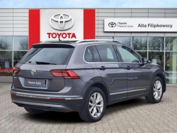 Volkswagen Tiguan II SUV 2.0 TDI 150KM 2019 Volkswagen Tiguan Volkswagen Tiguan 2.0 TDI BMT SCR Highline DSG 2.0 Diesel, zdjęcie 3
