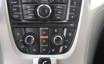 Opel Astra J Hatchback 5d 1.4 Turbo ECOTEC 140KM 2011 Opel Astra 1.4B Klima Navi DVD 2 Kpl Kol Sprowadzony Oplacony 1.4, zdjęcie 24