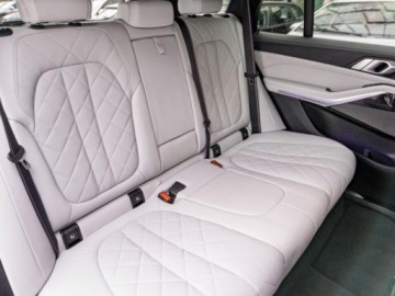 BMW X5 G05 SUV Facelifting 3.0 30d 298KM 2026 BMW X5 xDrive30d Sport Suv 3.0 (298KM) 2026, zdjęcie 17