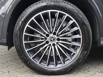 Mercedes GLC C254/X254 Coupe 2.0 300 258KM 2025 MERCEDES-BENZ GLC 300 4-Matic AMG Line 2.0 (258KM) 2025, zdjęcie 11