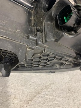 ФОНАРЬ ЛЕВАЯ KIA SPORTAGE IV 4 LED 92101-F1010 92101