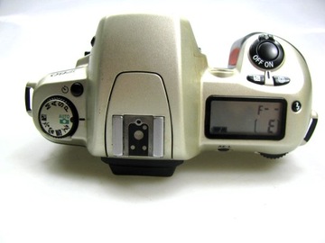 APARAT NIKON F60 - BODY