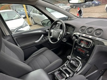 Ford S-Max I Van Facelifting 2.0 Duratorq TDCi DPF 163KM 2013 Ford S-Max 2.0TDCI 163KM/Manula/Xenon/Panorama/, zdjęcie 16