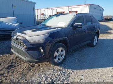 Toyota 2021 Toyota RAV4 2021r., XLE, od ubezpieczalni 2.5 Benzyna 203KM, zdjęcie 2