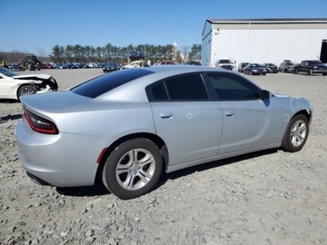 Dodge Charger VII 2022 Dodge Charger SXT 2022, od ubezpieczalni 3.6 Benzyna 292KM, zdjęcie 4