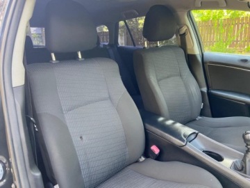 Toyota Avensis III Wagon 1.8 Valvematic 147KM 2009 Toyota Avensis 1.8 VVTi Jeden Wlasciciel Klima Grzane Fotele Zawieszenie H, zdjęcie 28