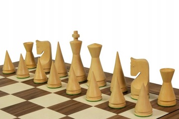 Шахматная доска 55 мм в черной рамке, орех/клен