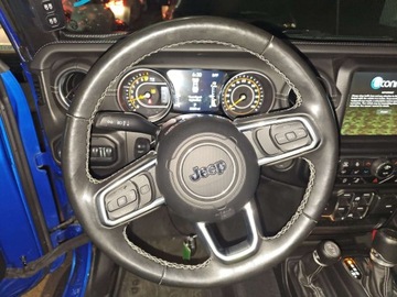 Jeep Gladiator 2022 Jeep Gladiator Overland Short Bed 2022 3.6 Benzyna 285KM, zdjęcie 3