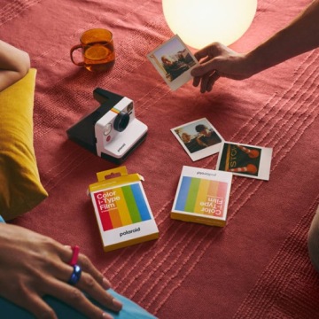 Polaroid Теперь красная камера I-Type поколения 2