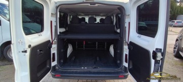 Renault Trafic III Combi 2.0 dCi  150KM 2023 Renault Trafic III 2.0D 150KM Salon Pl. 2.0 Diesel 150KM, zdjęcie 8