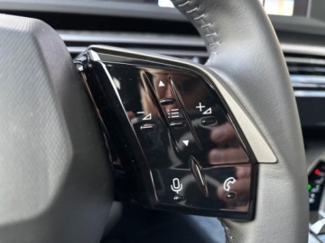 Peugeot 3008 III SUV Plug-in 1.6 Plug-In Hybrid 195KM 2025 Od ręki - Allure Plug-in HYBRID 1.6 PHEV 195KM / Pakiet Bezpieczeństwo, zdjęcie 9