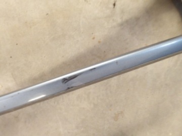 PASSAT B3 88-93 РЕШЕТКА ПЕРЕДНЯЯ 357853653