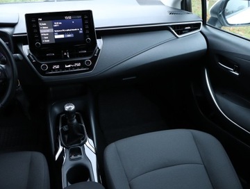 Toyota Corolla XII Sedan 1.5 VVT-i 125KM 2022 Toyota Corolla 1.5 VVT-i, Salon Polska, zdjęcie 7