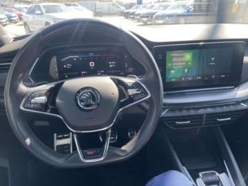 Skoda Octavia IV RS Kombi 2.0 TDI SCR 200KM 2021 Skoda Octavia 2.0 Diesel 199KM, zdjęcie 13