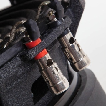 KICX Head Shot 15 (1+1) АВТОМОБИЛЬНЫЙ САБВУФЕР 38 см 15 дюймов 1500 Вт RMS 1x1 Ом