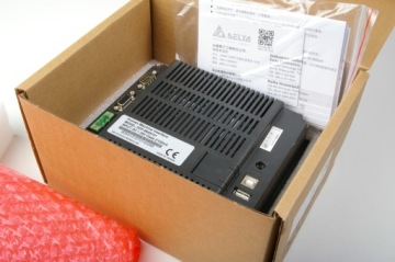 Панель Delta DOP-B05S101