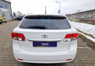 Toyota Avensis 2012 Toyota Avensis 1.8 Niski Przebieg Kamera Navi Serwis Zarejestrowana, zdjęcie 6