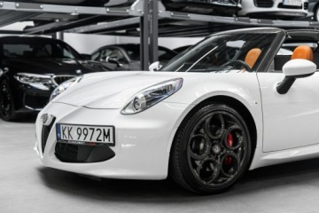 Alfa Romeo 4C Spider 1750TBi 240KM 2016 Alfa Romeo 4C SPIDER. Krajowa. 1 właściciel., zdjęcie 13