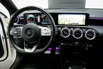 Mercedes Klasa A W177/V177 Sedan 1.3 200 163KM 2022 Mercedes A 200 sedan*AMG*4Matic*Salon, zdjęcie 21