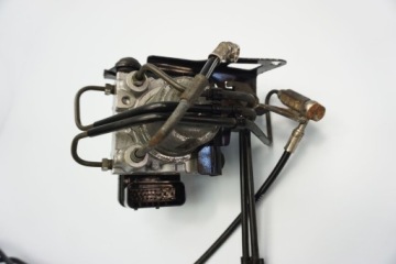 TRIUMPH SPRINT ST 1050 05-10 НАСОС АБС + ТРУБКИ
