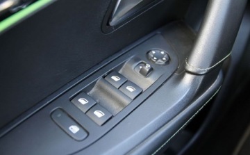 Peugeot 2008 II SUV 1.2 PureTech 130KM 2022 Peugeot 2008 208 1.2 PureTech GT SS EAT8 SalonPL Gwarancja od RiA 1.2, zdjęcie 23