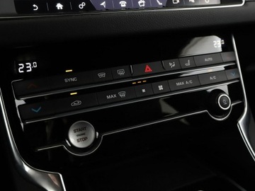 Jaguar XF II Sportbrake 2.0 i4D 180KM 2019 Jaguar XF 20d Automat R-Sport AWD Navi Tempomat, zdjęcie 26